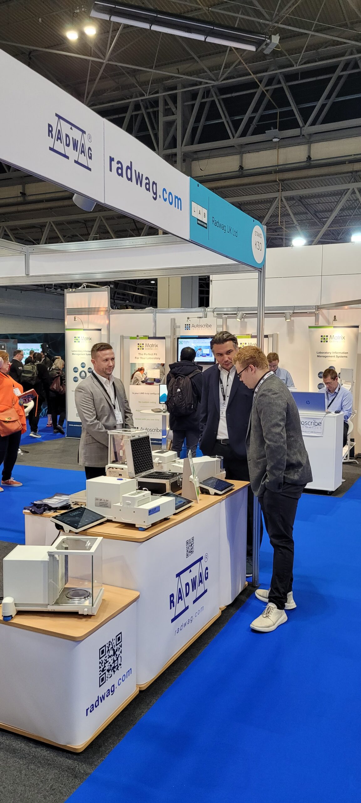 discover groundbreaking advancements in miniature lab technology with miniature lab innovations. explore innovative solutions for compact, efficient laboratory research and analysis.